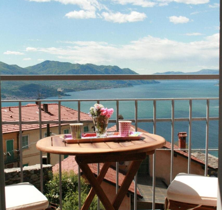 Vista Lago