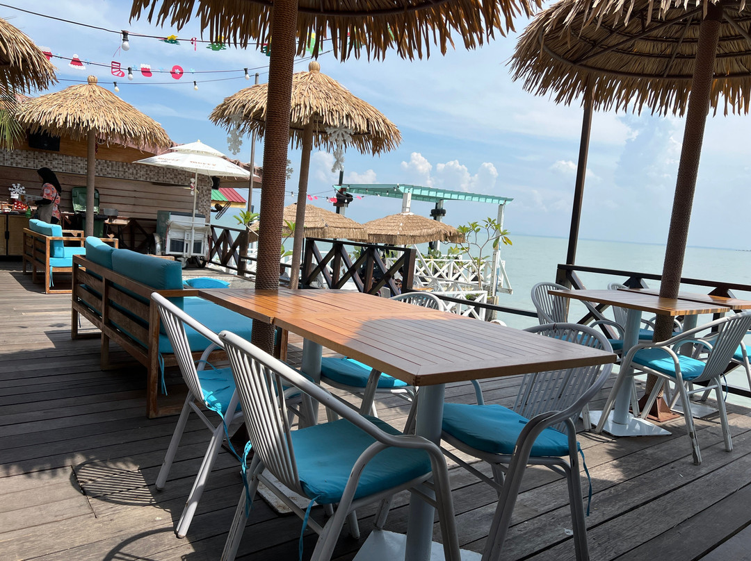 Biru Biru on The Island