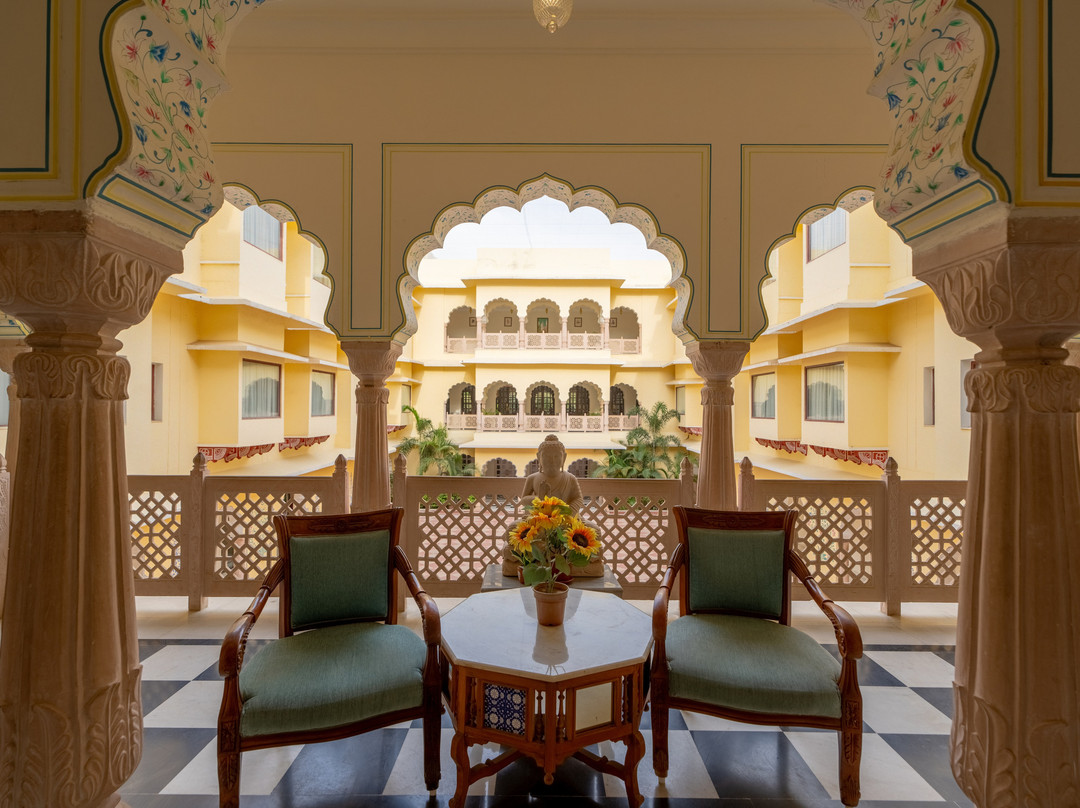 Hotel Raj Bagh Palace主图