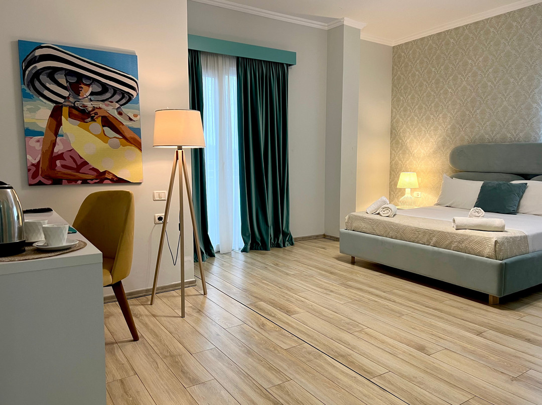 Marbella Beach Hotel主图