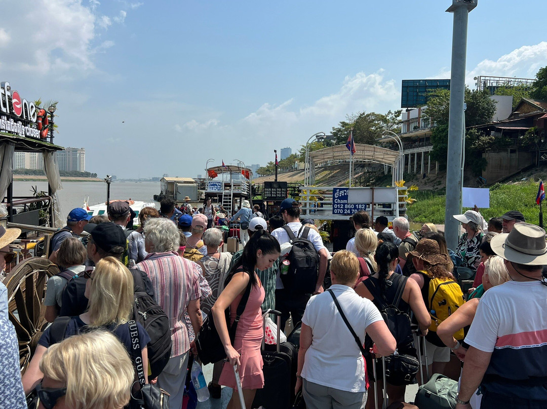 Hang Chau Tourist-朱笃必去景点