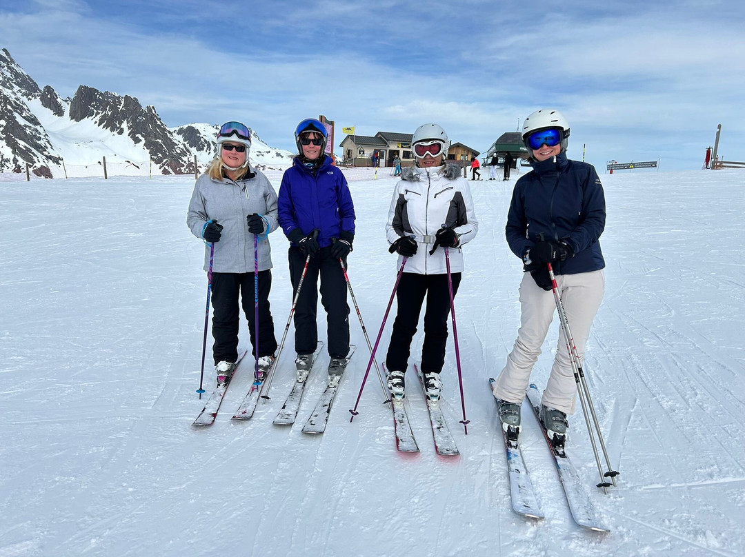 Hotel du Bourg主图