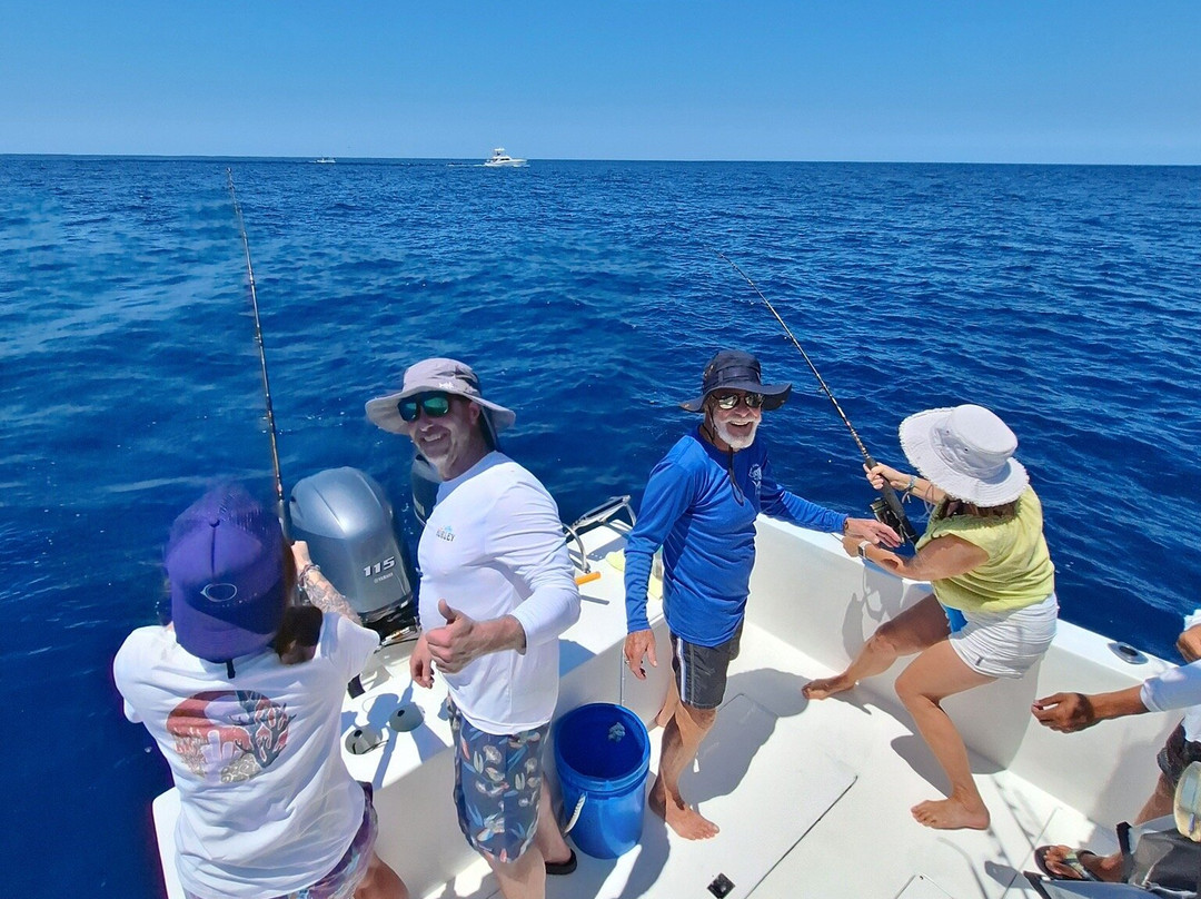 Topo's Fishing & Tours景点图片