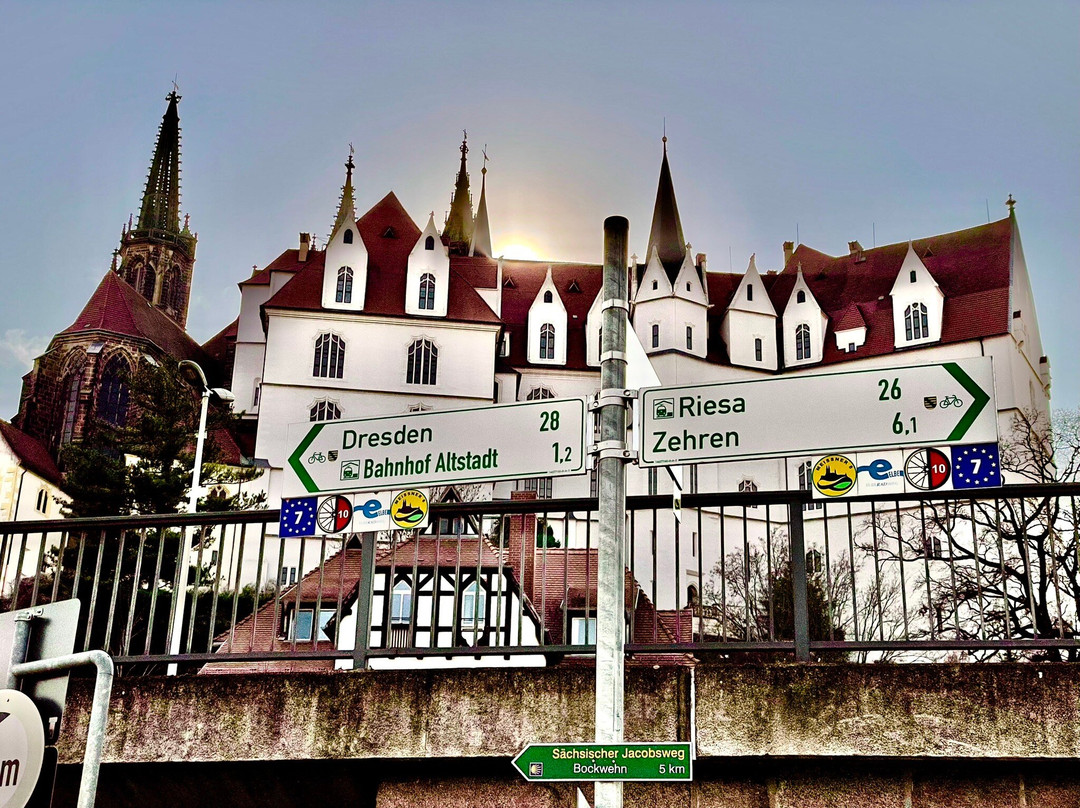 Elbklause Niederlommatzsch主图