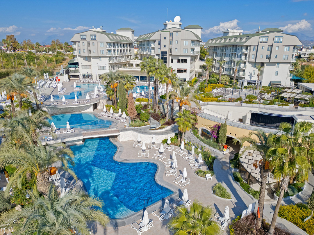 Novum Garden Side Hotel