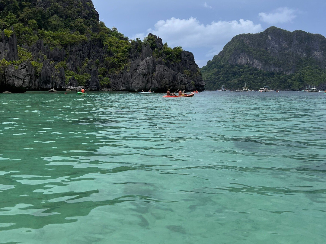 Cadlao Lagoon-爱妮岛必去景点