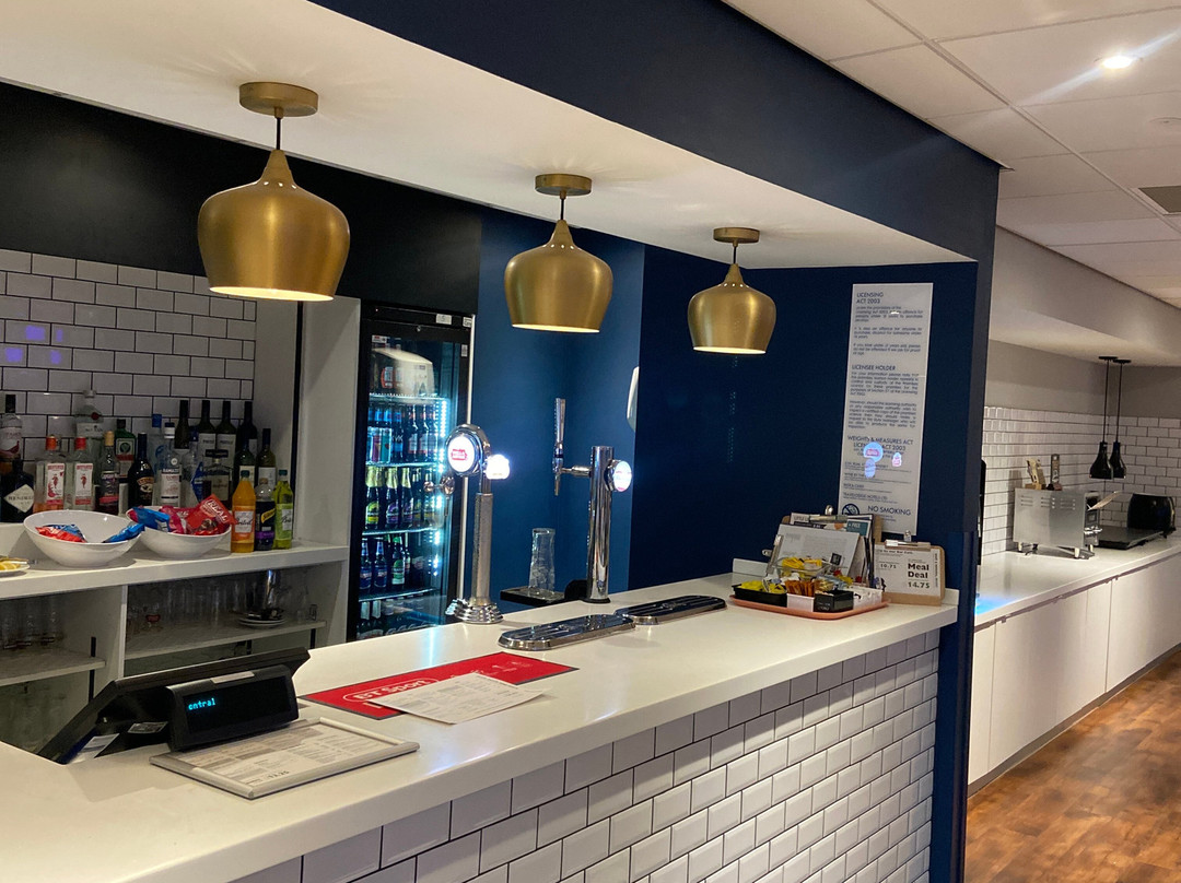 Travelodge Woking Central主图