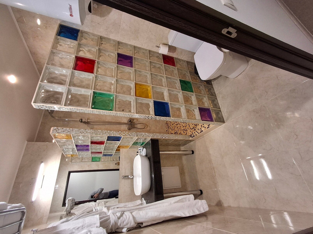 Gubernator Hotel主图