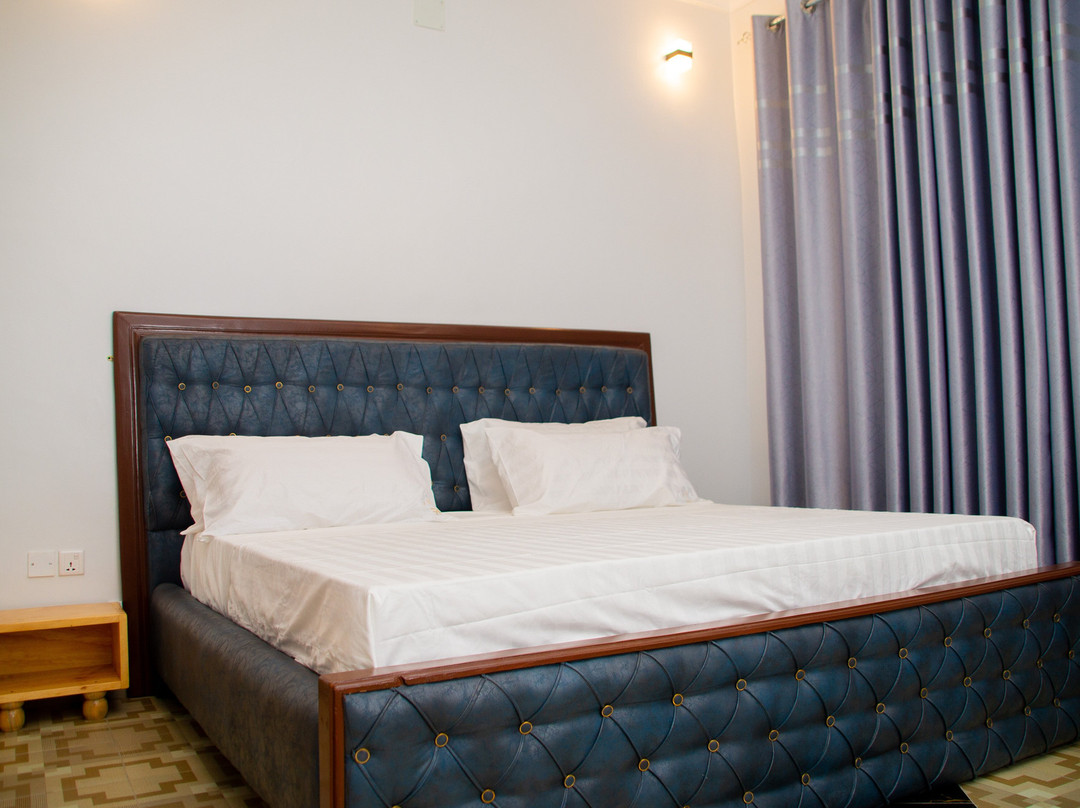 Rond Point Gorilla Boutique & Apartments