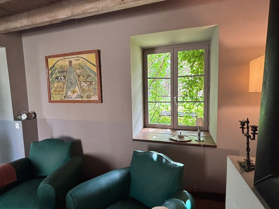 Saint Victor La Grand' Maison主图