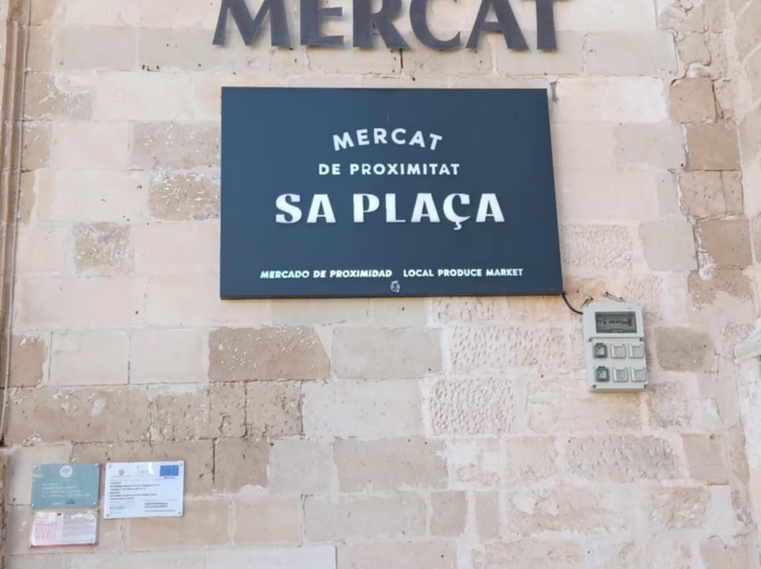 Mercat Des Claustre-Mahon必去景点