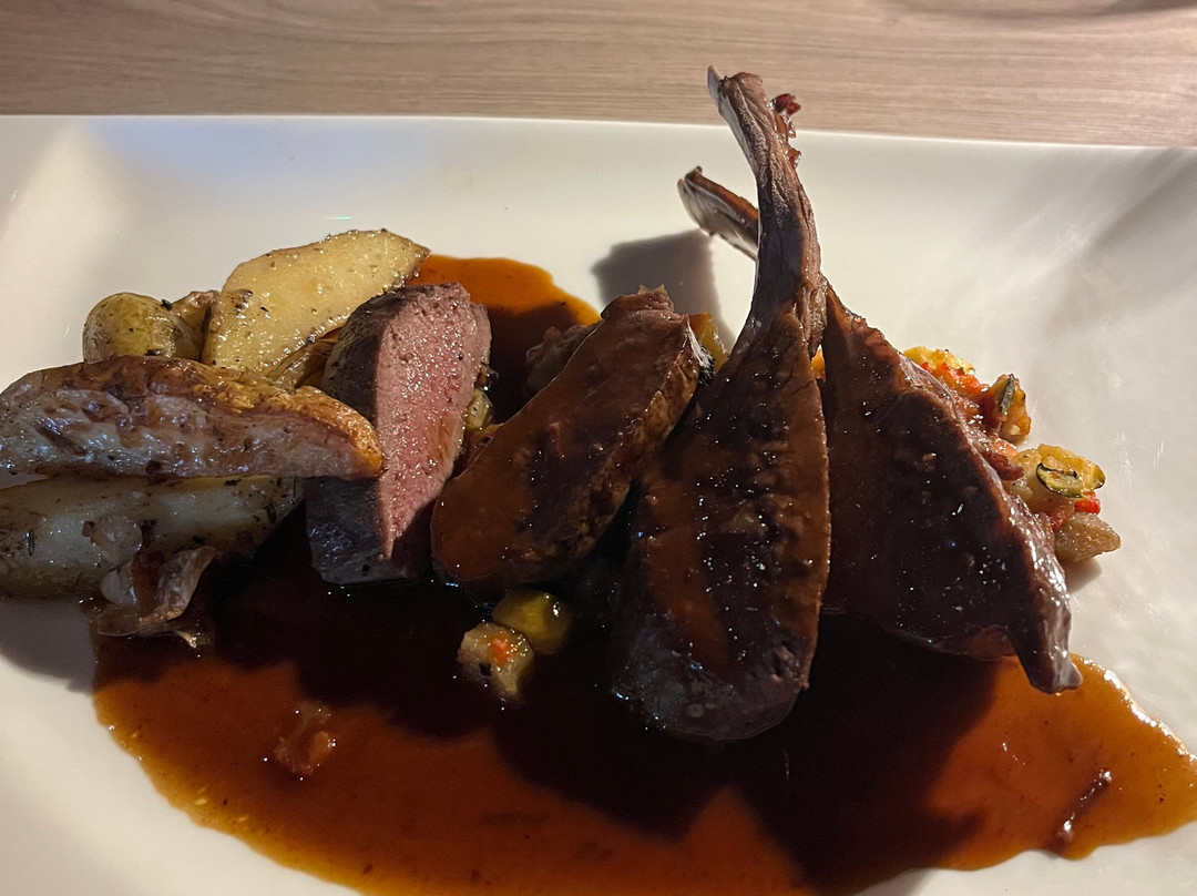 Hotel Spa et Restaurant au Chasseur主图