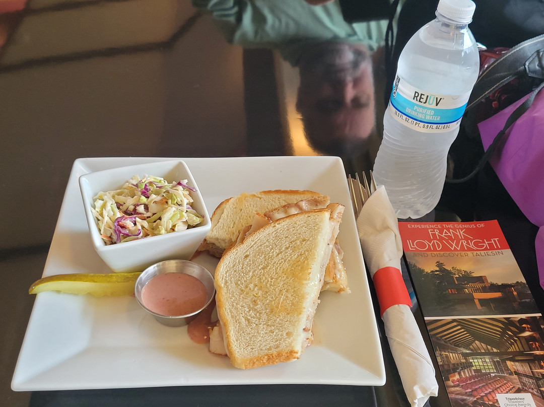 Frank Lloyd Wright Visitor Center-Spring Green必去景点