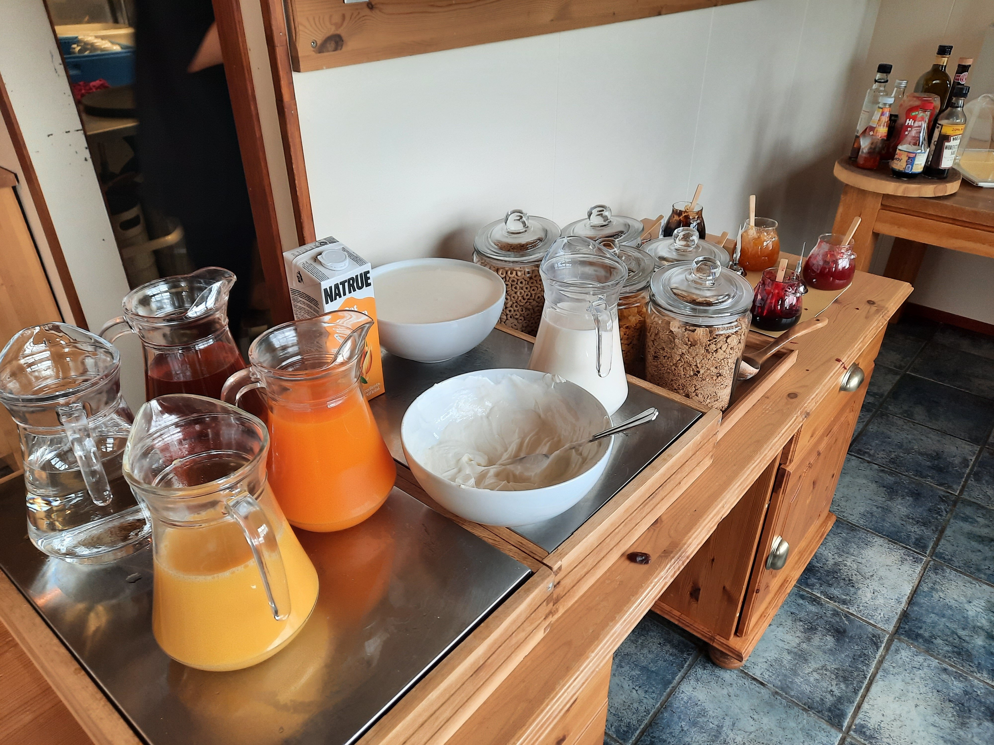 亚纳内斯乡村酒店-官方