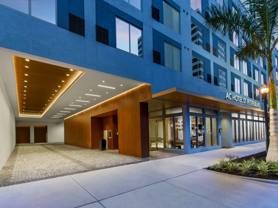 AC Hotel St. Petersburg Downtown