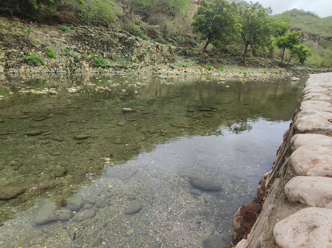 Ain Razat-塞拉莱必去景点