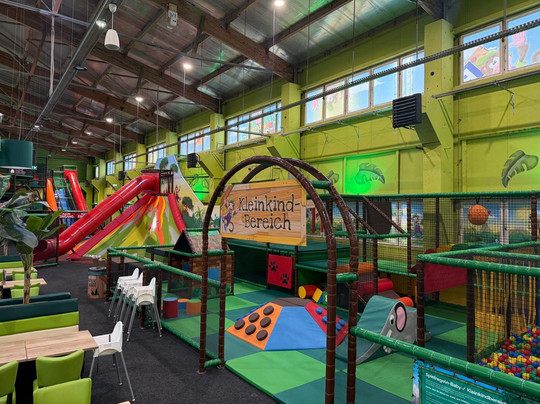 Monkey Town Berlin-ost