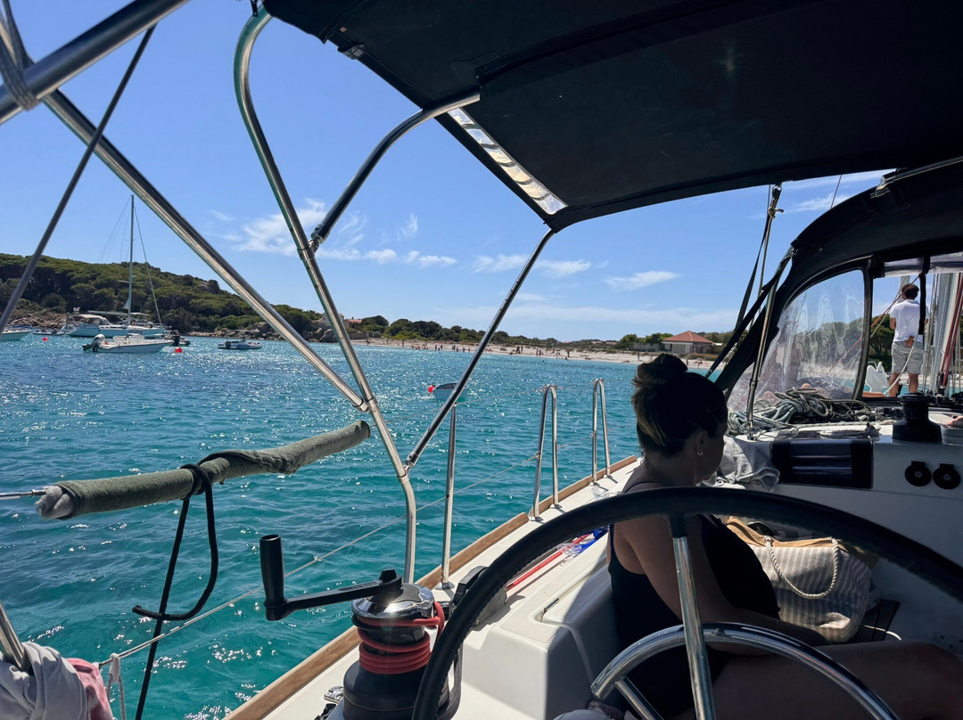 Leonidas - Gite in barca La Maddalena-拉马达莱娜必去景点