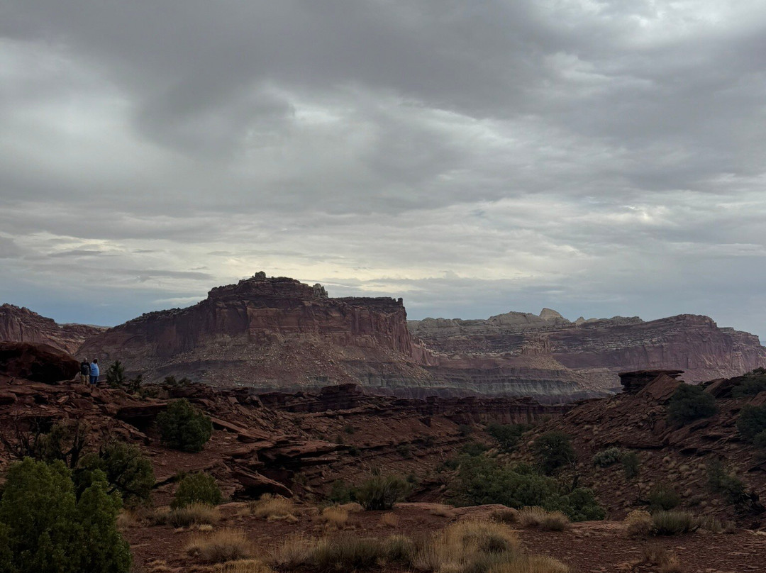 Sunset Point Trail-圆顶礁国家公园必去景点