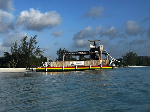 Lazy Lizard Water Adventures Barbados-布里奇顿必去景点