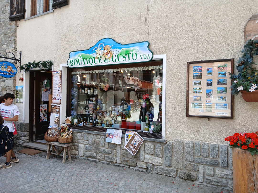 Buotique Del Gusto Valle D'aosta-Gressoney Saint Jean必去景点