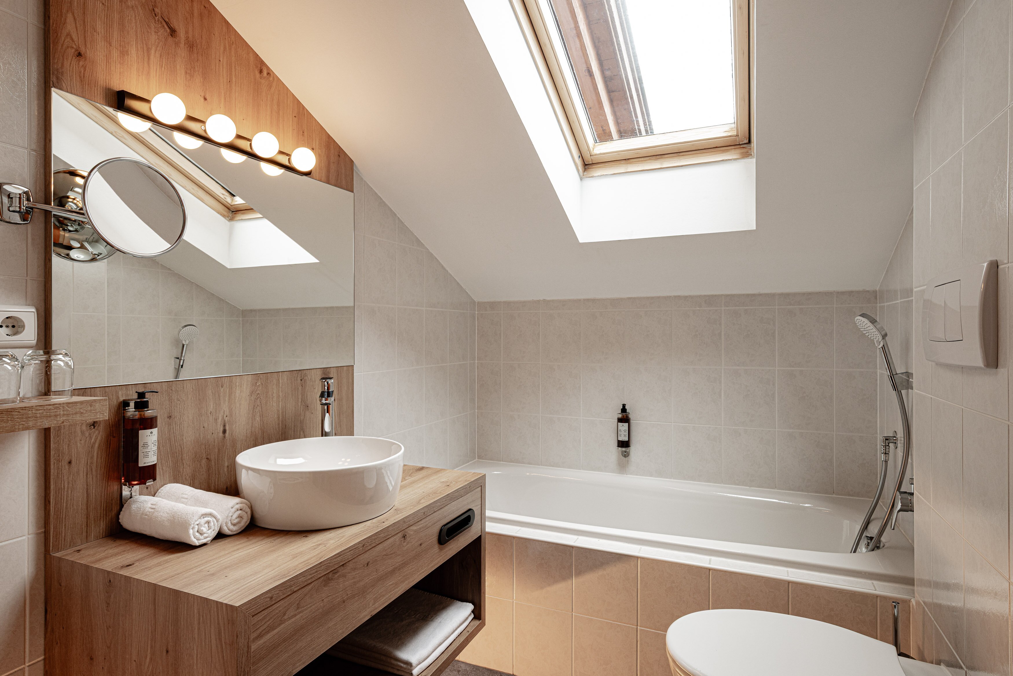 Panorama Hotel Huberhof-浴室