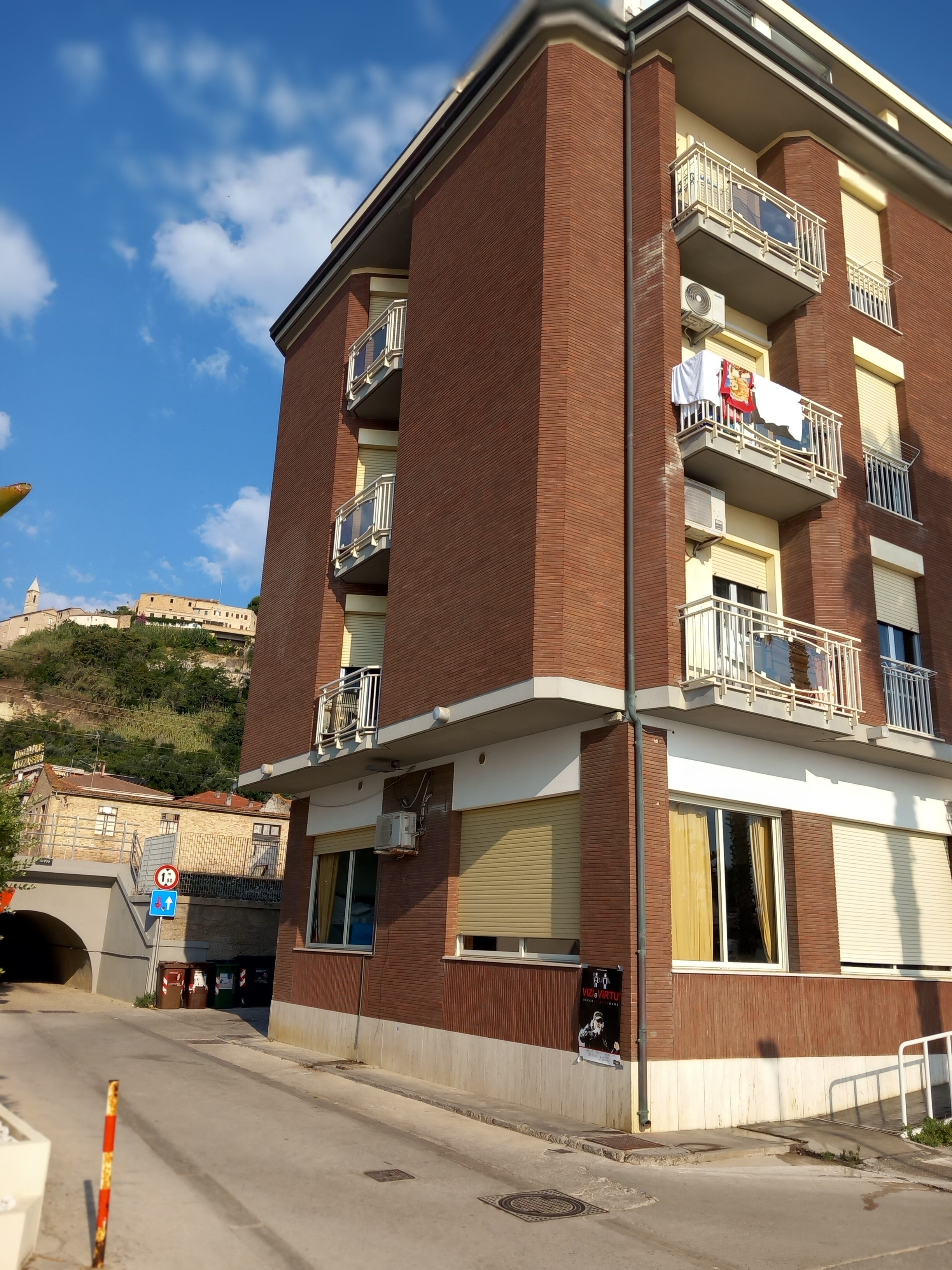 Hotel La Perla-官方