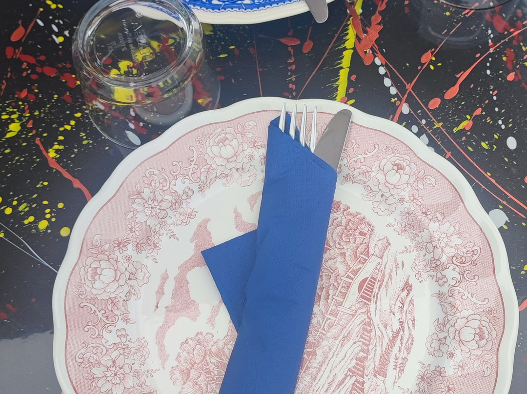 La Fontaine De Bages