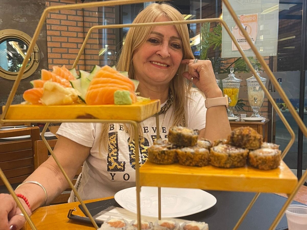 Piazza. Restaurante E Sushi.