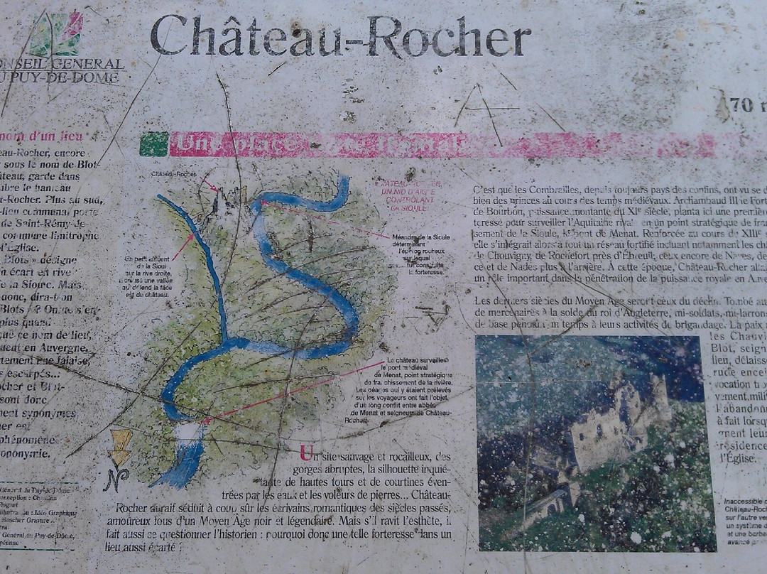 Château-Rocher-Saint-Remy-de-Blot必去景点