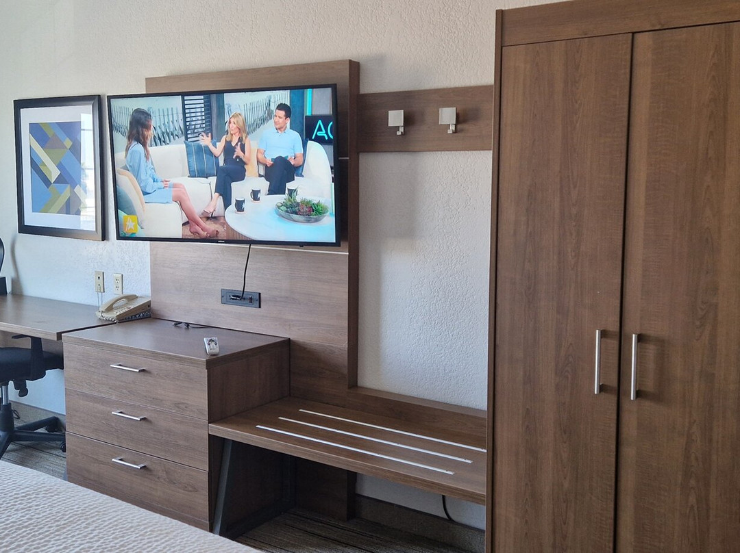 Holiday Inn Express Delano Hwy 99 by IHG主图