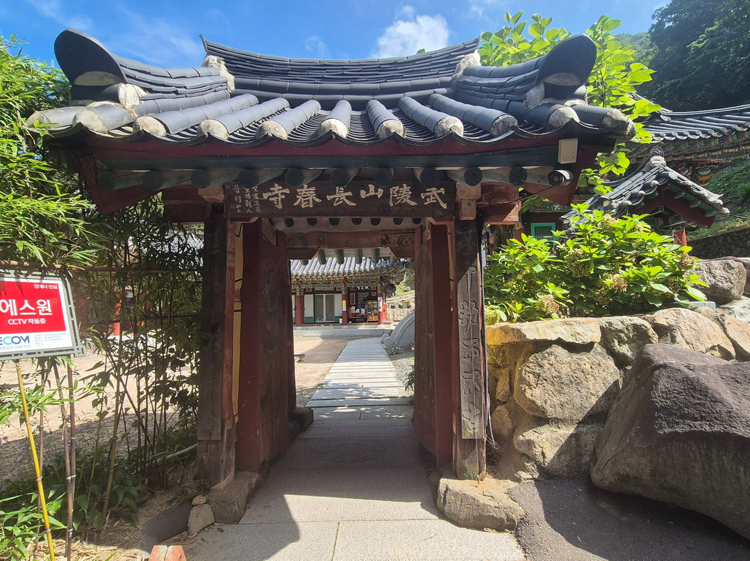 Jangchunsa-咸安郡必去景点