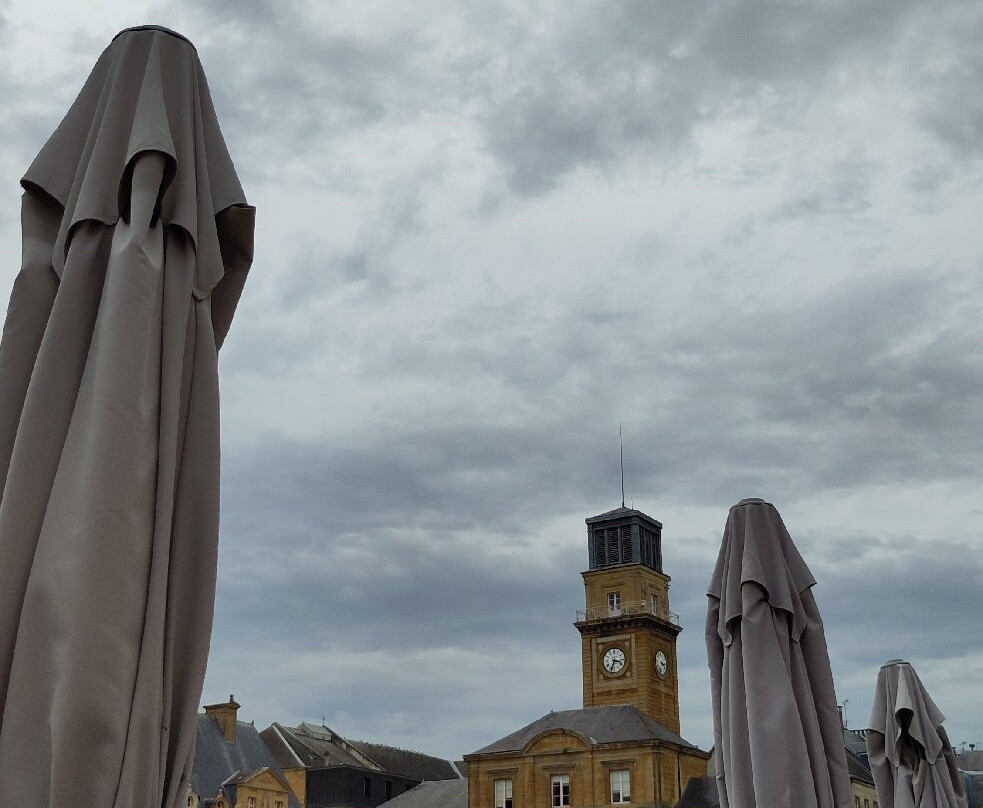 Place Ducale-沙勒维尔梅济耶尔必去景点