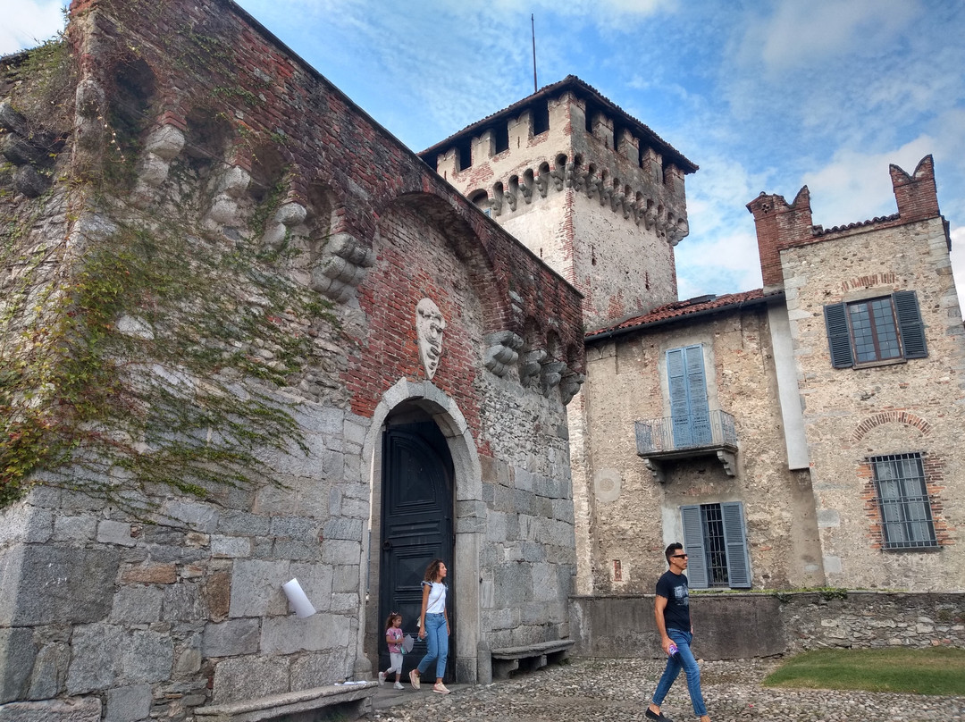 Castello Visconti di San Vito-Somma Lombardo必去景点