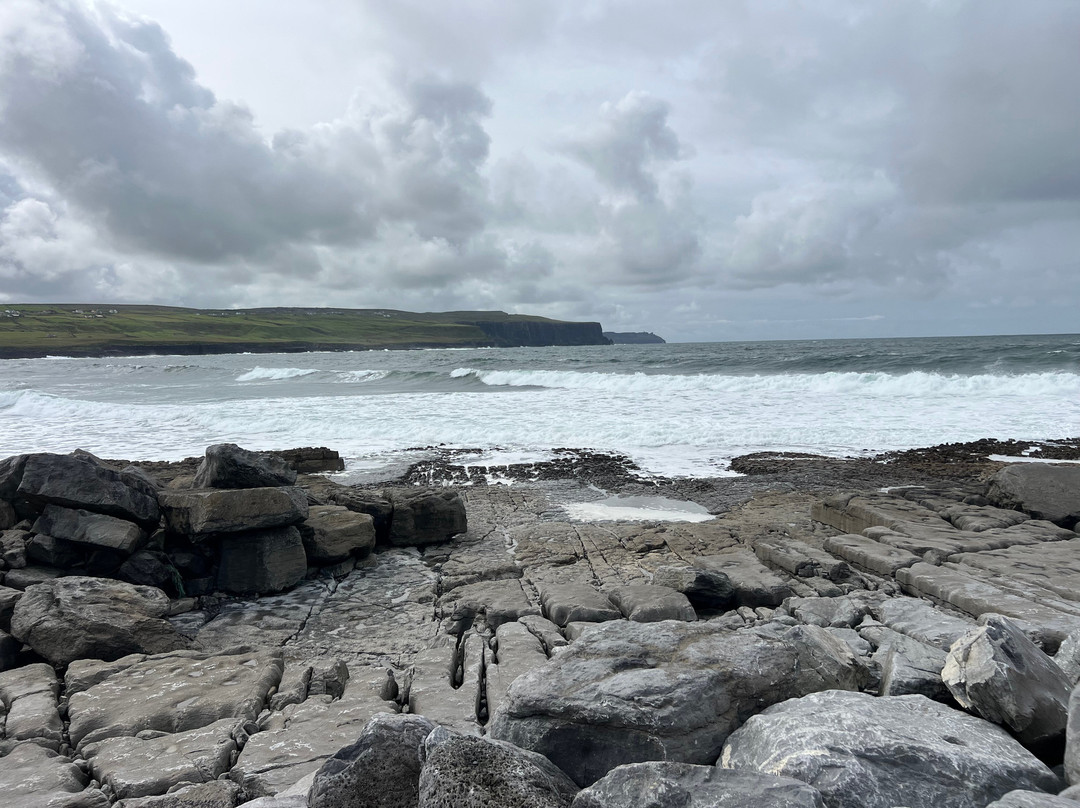 Peter Mooney Tours & Executive Travel-Lisdoonvarna必去景点