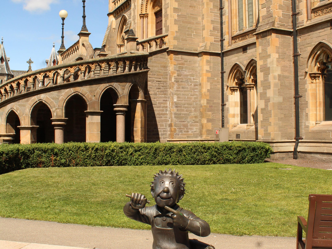 OOR Wullie Bronze Statue-敦提必去景点