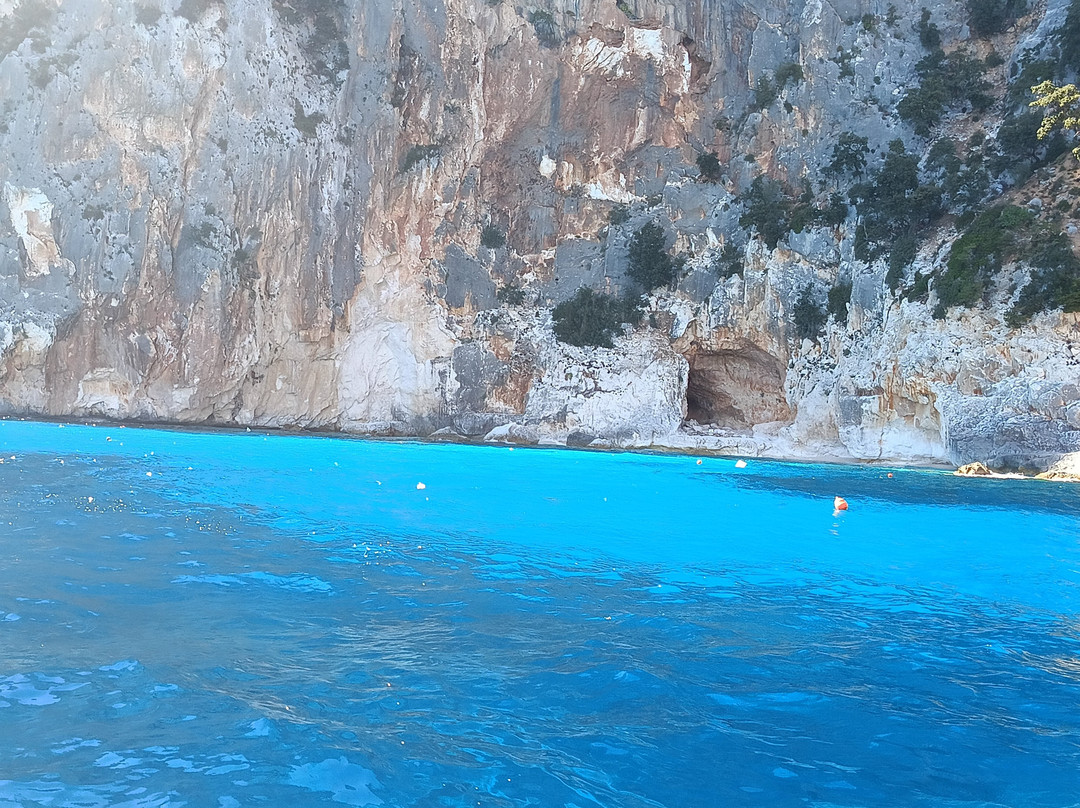 Agostino Charter-Cala Gonone必去景点