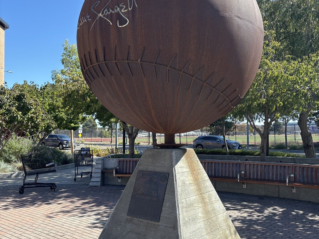 Wilver "willie" Stargell Baseball Monument-阿拉米达必去景点