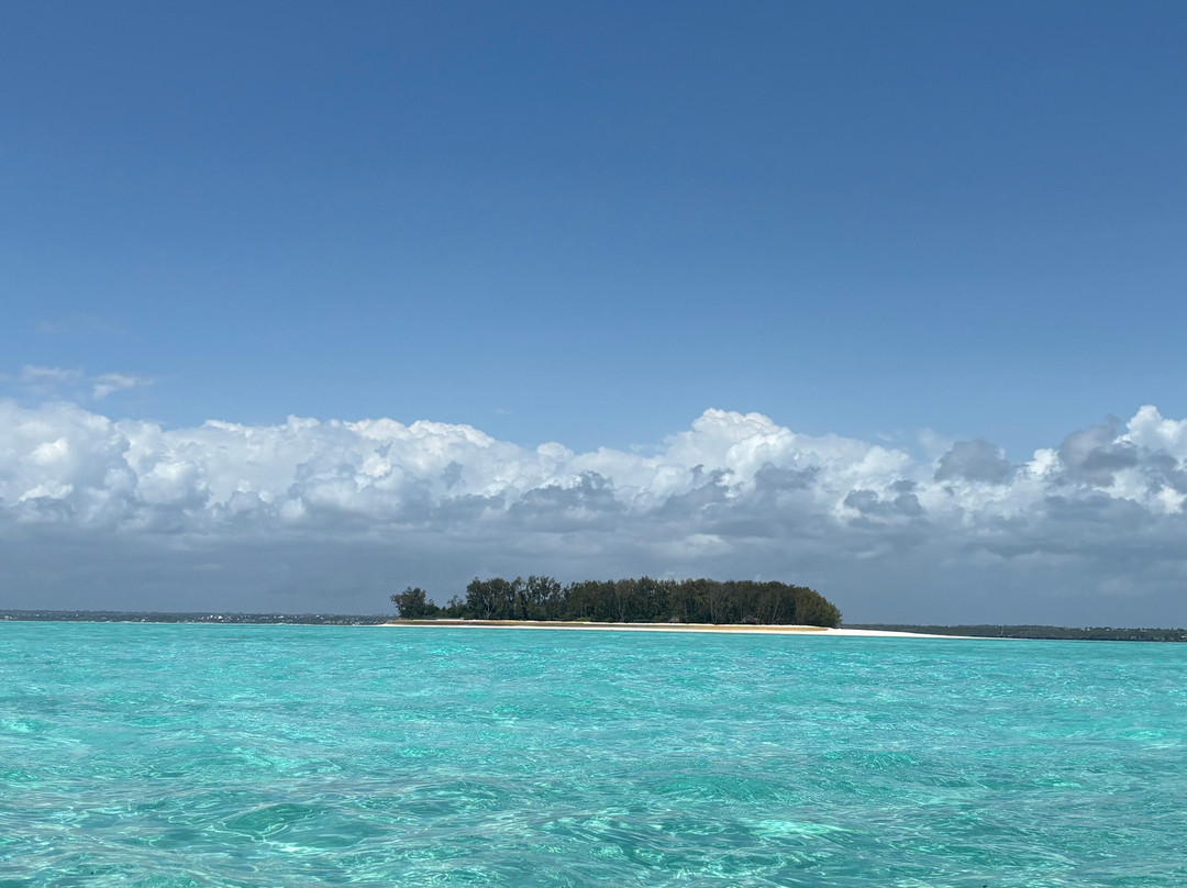 Captain Lucho-姆内巴必去景点