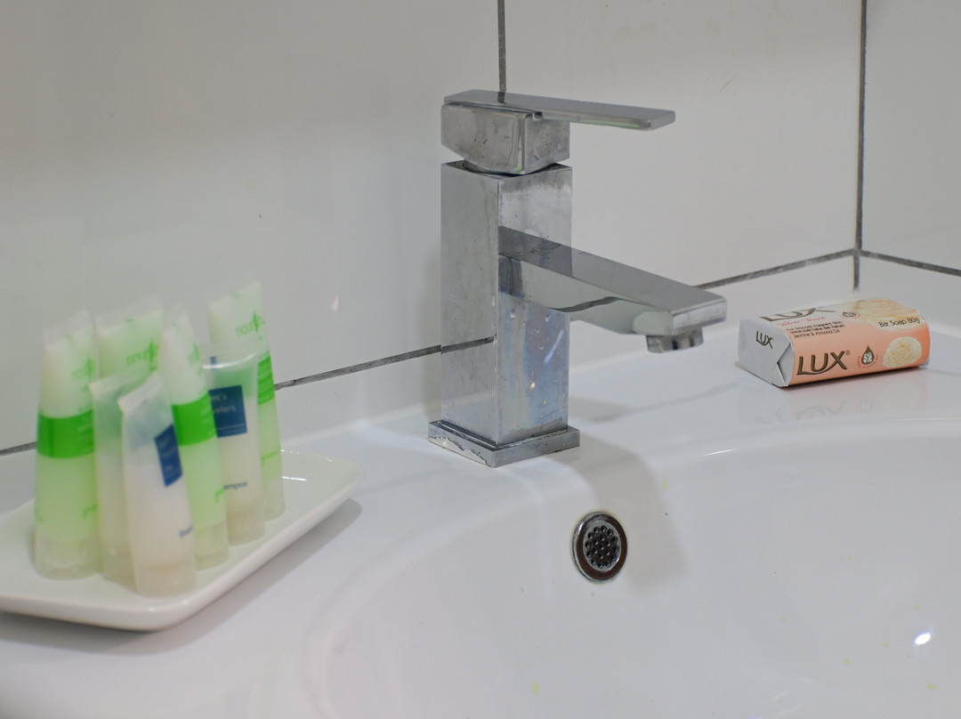 Quint's Travelers Inn主图