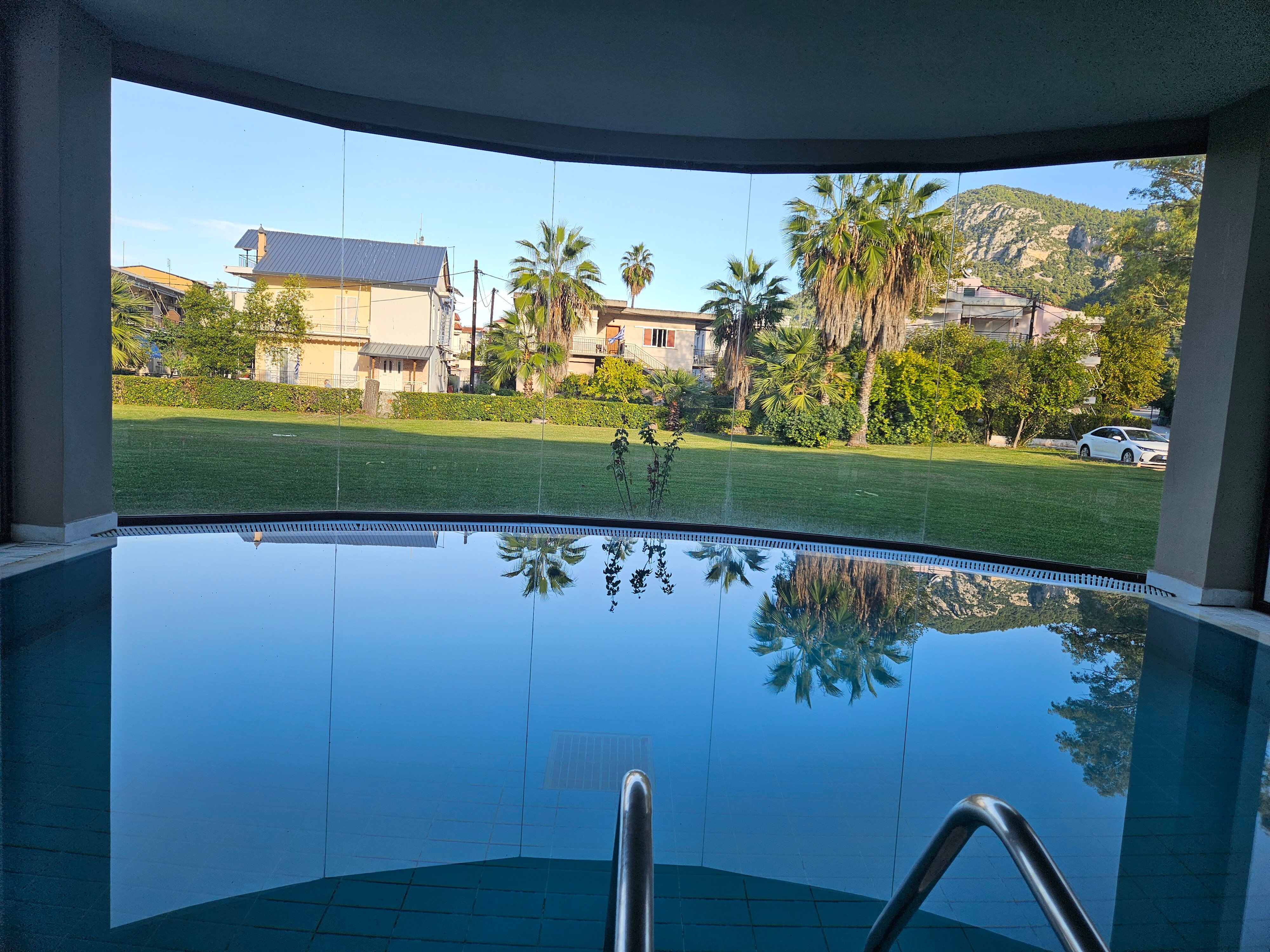 Mitsis Galini-官方