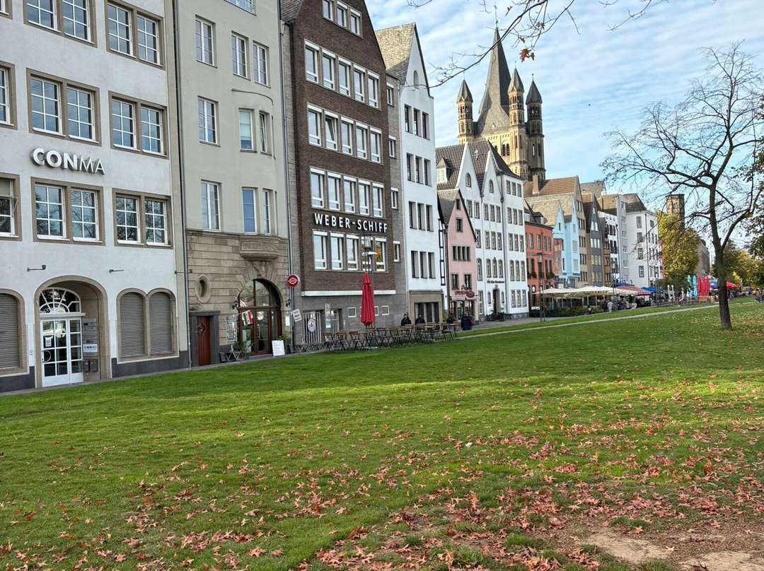 Heinzelmaennchenbrunnen-科隆必去景点