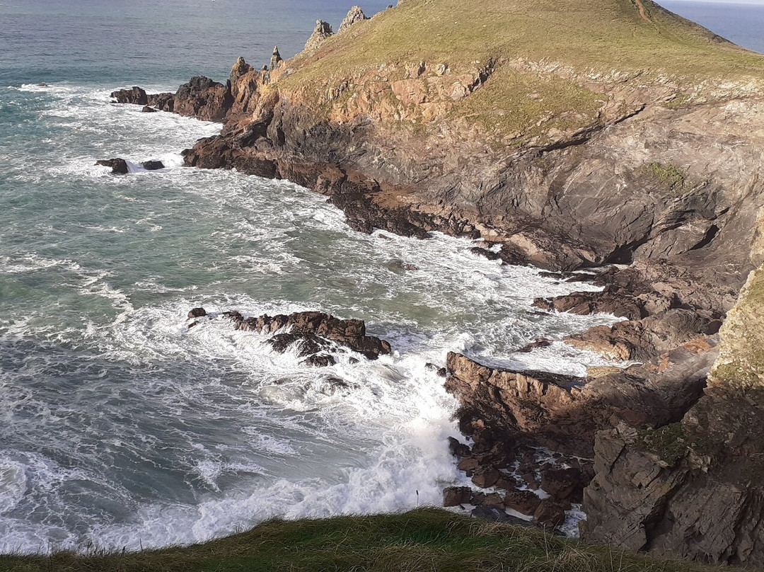 The Rumps to Polzeath Around Pentire Point-Polzeath必去景点