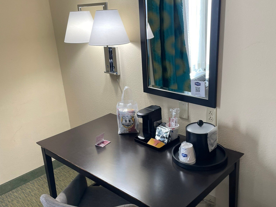 里士满南希尔顿恒庭酒店主图