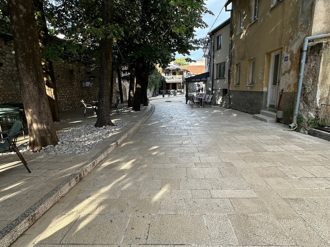 Trg Slobode-特雷比涅必去景点