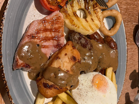 天鹅酒店 - 格林国王旅馆主图