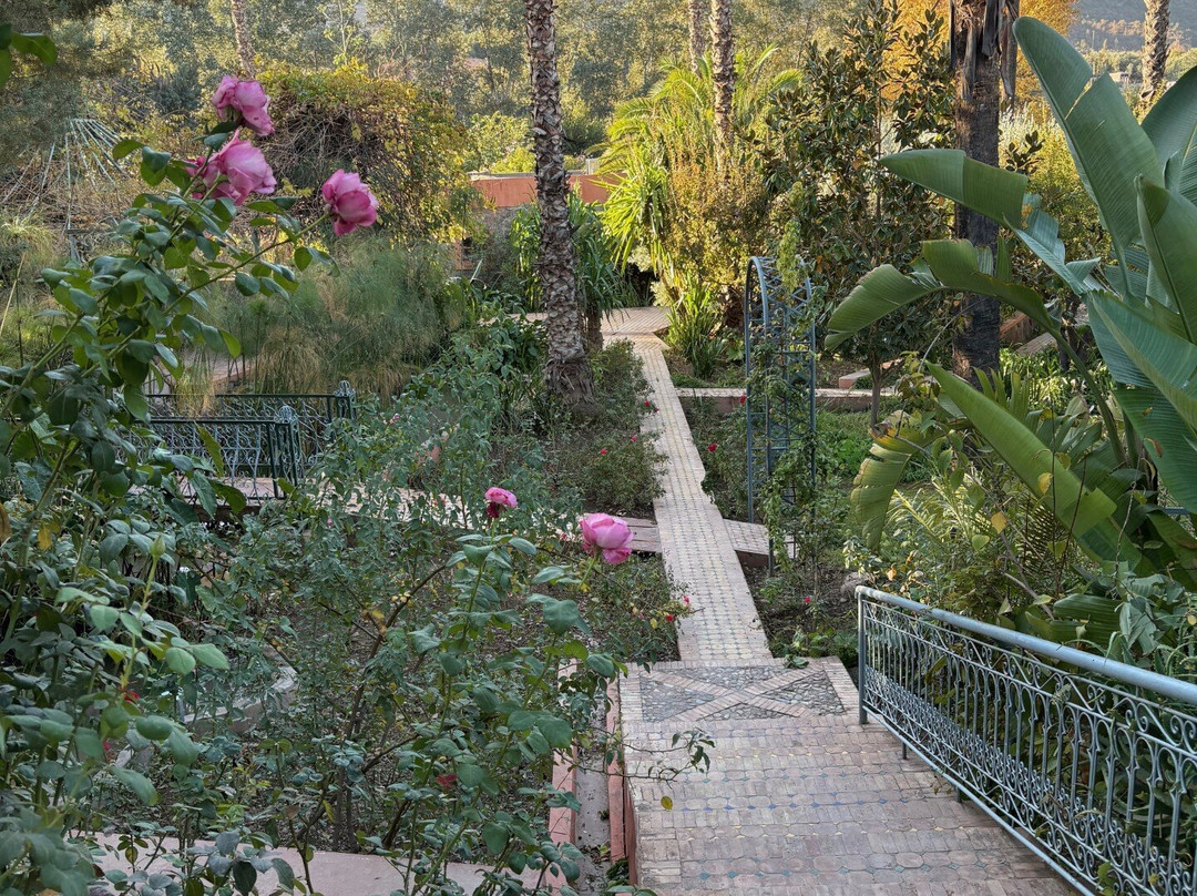 Domaine De La Roseraie主图