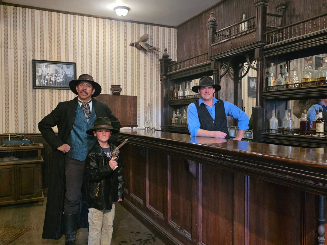 The Saloon Theatre-墓碑镇必去景点