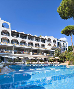 埃克斯塞尔贝尔维德温泉酒店酒店图片