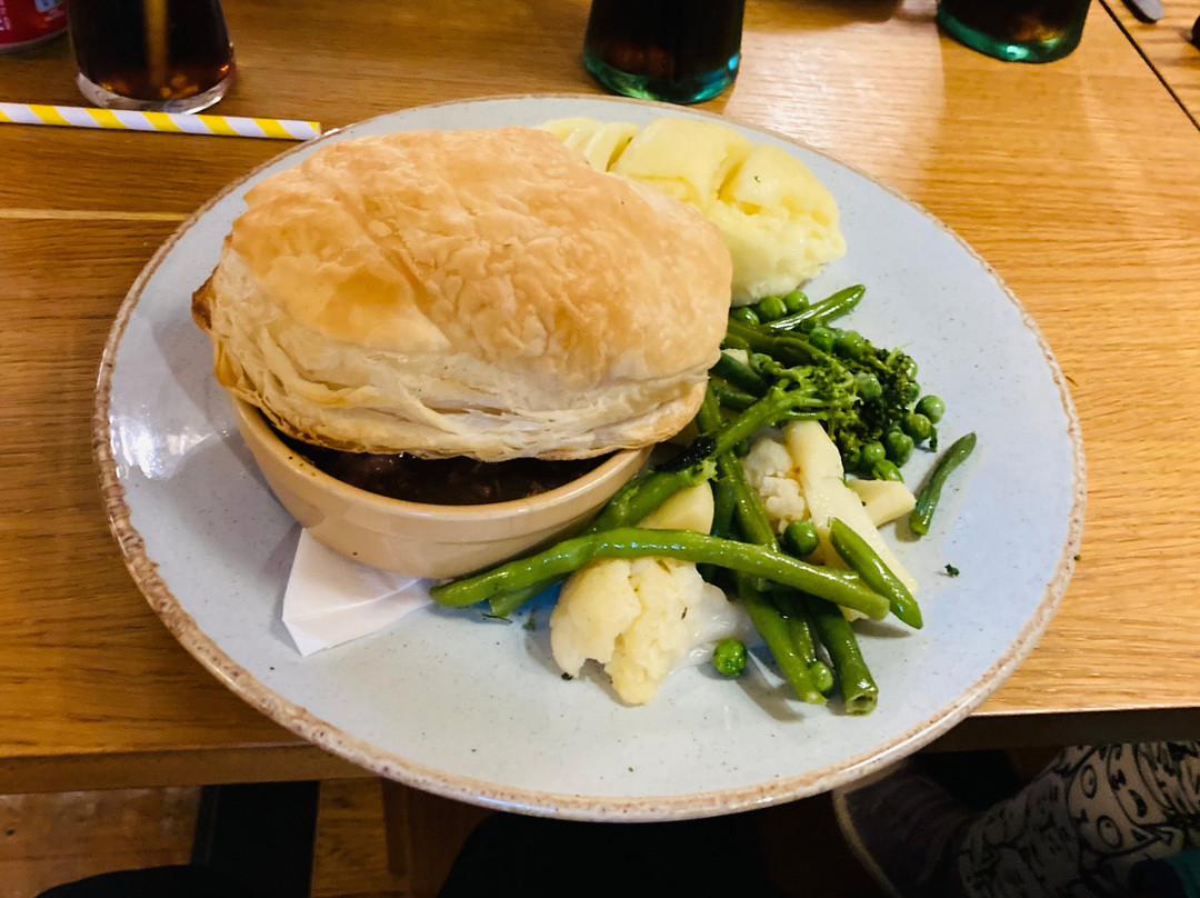 The Station Hotel Larbert主图